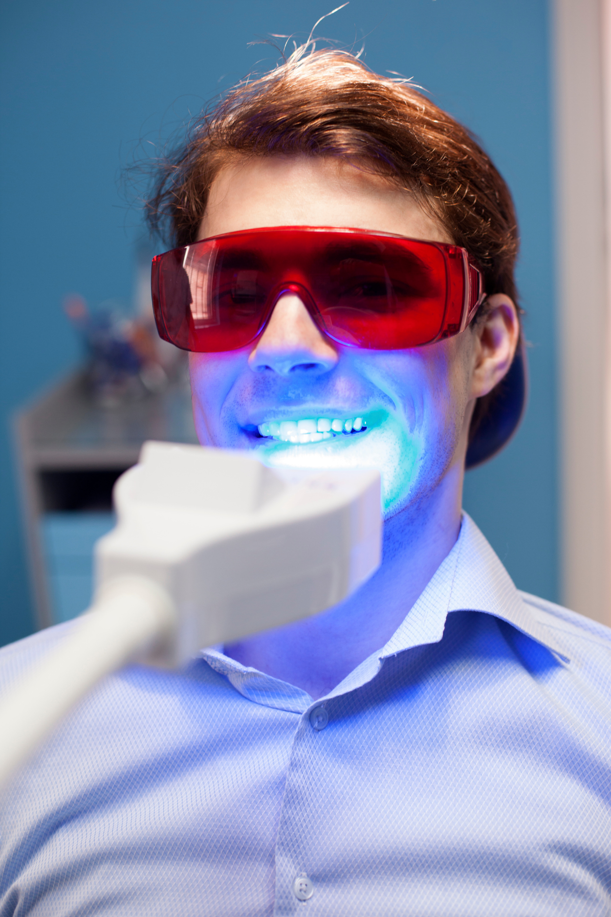 Teet Whitening Tom Cruise